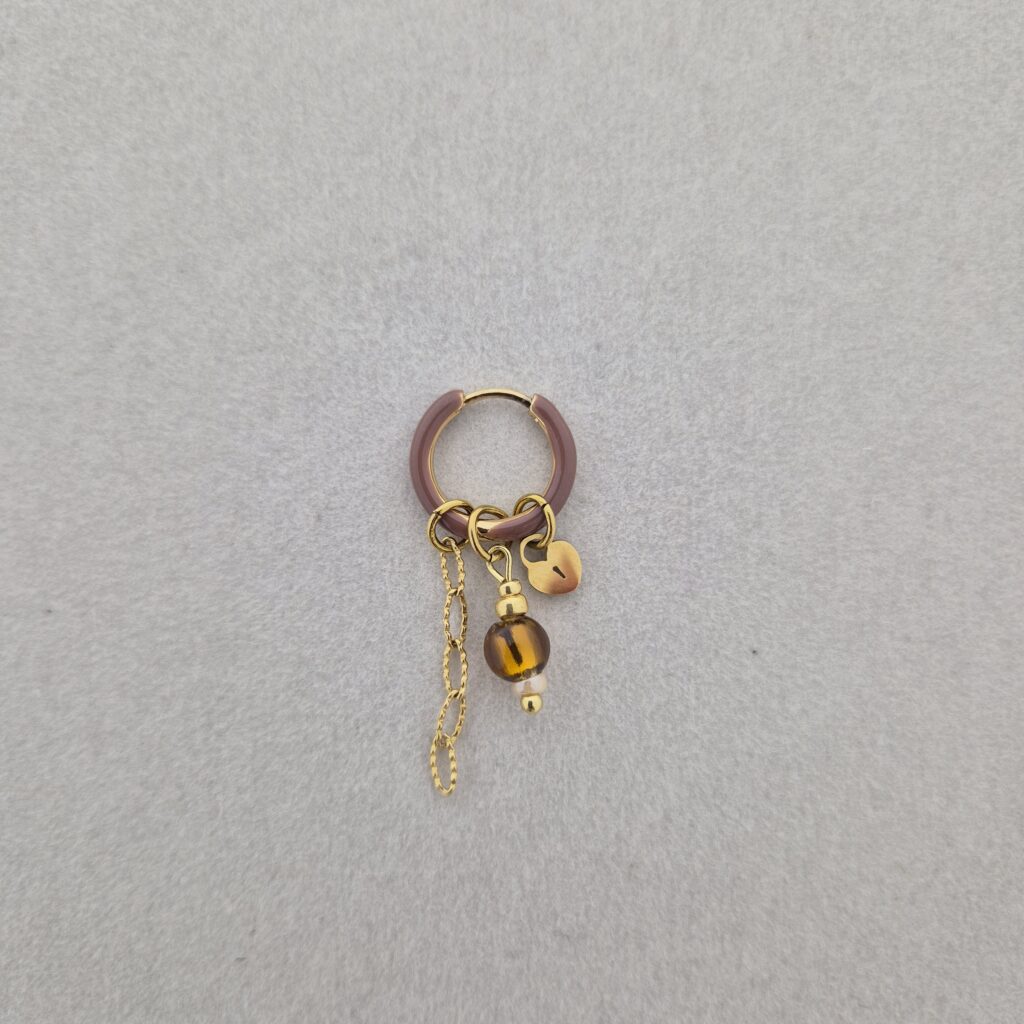 One Piece oorbel | Bruin