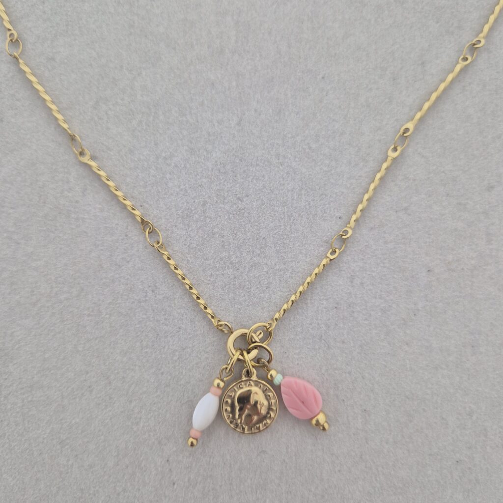 Ketting met 3 bedels - roze wit